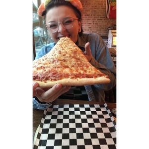 Meet your Posher, Courtney